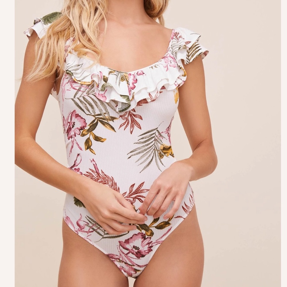 Astr The Label Double Ruffle Bodysuit Size XS